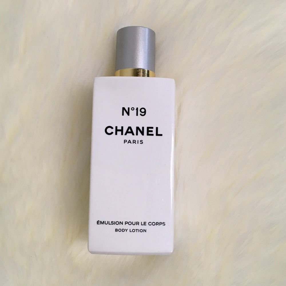 N19 Chanel Body Lotion